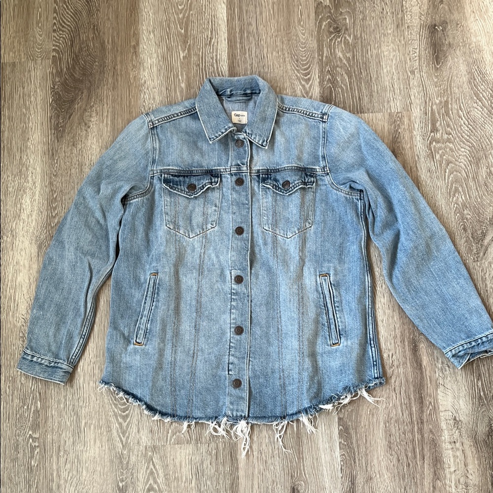 Gap 1969 Light Denim Shirt Jacket with Frayed Hem